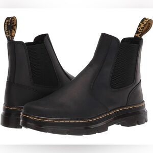 Dr. Martens unisex-adult Embury Leather Chelsea Boot black Wyoming